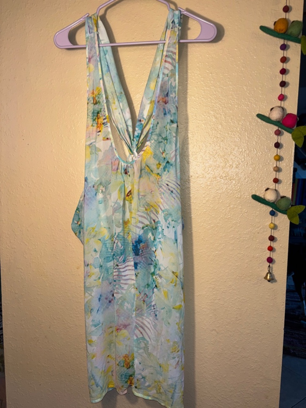 EUC Victoria's Secret sheer, watercolor-style swimwear cover-up. It features a l